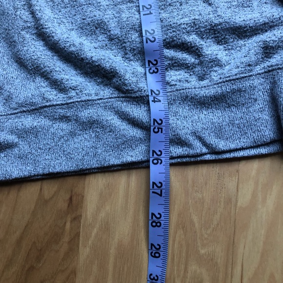 GAP maternity nursing sweatshirt , M - Picture 10 of 10